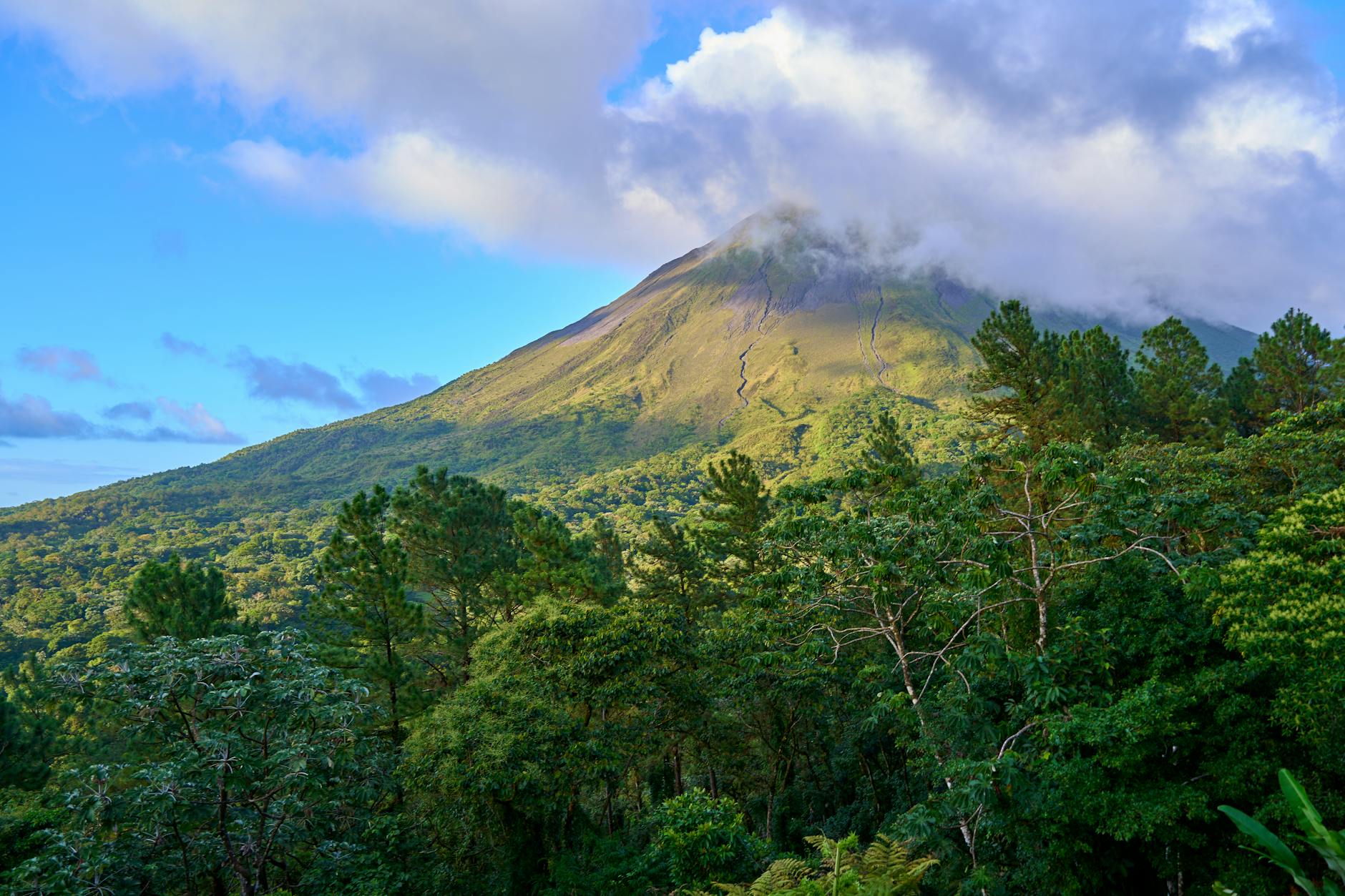 Arenal—the volcano that defines the country in Costa Rica