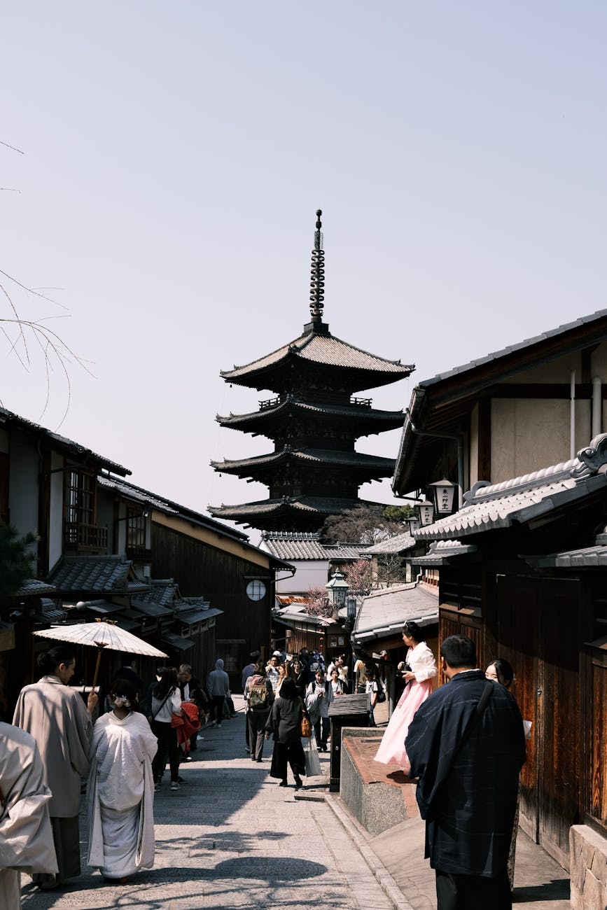 Tokyo—organized chaos and neon dreams in Japan